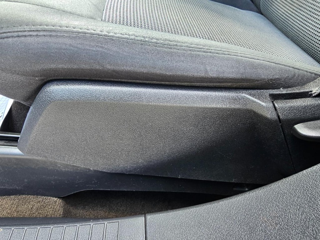 2016 Jeep Patriot Image 31