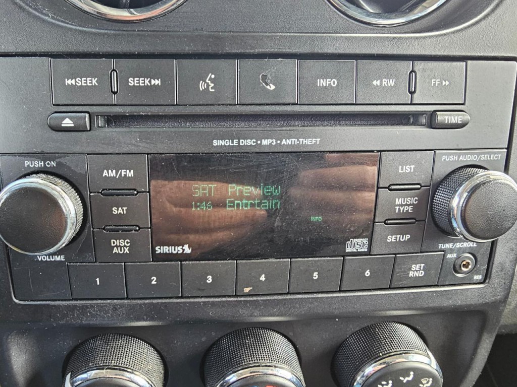 2016 Jeep Patriot Image 37