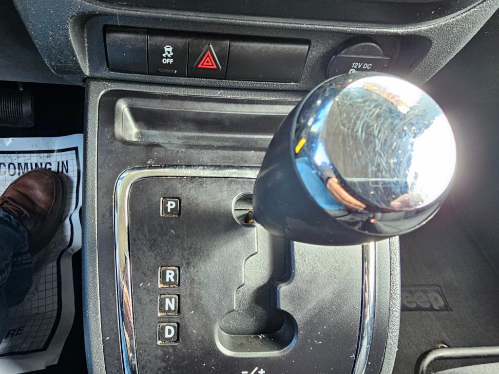 2016 Jeep Patriot Image 40