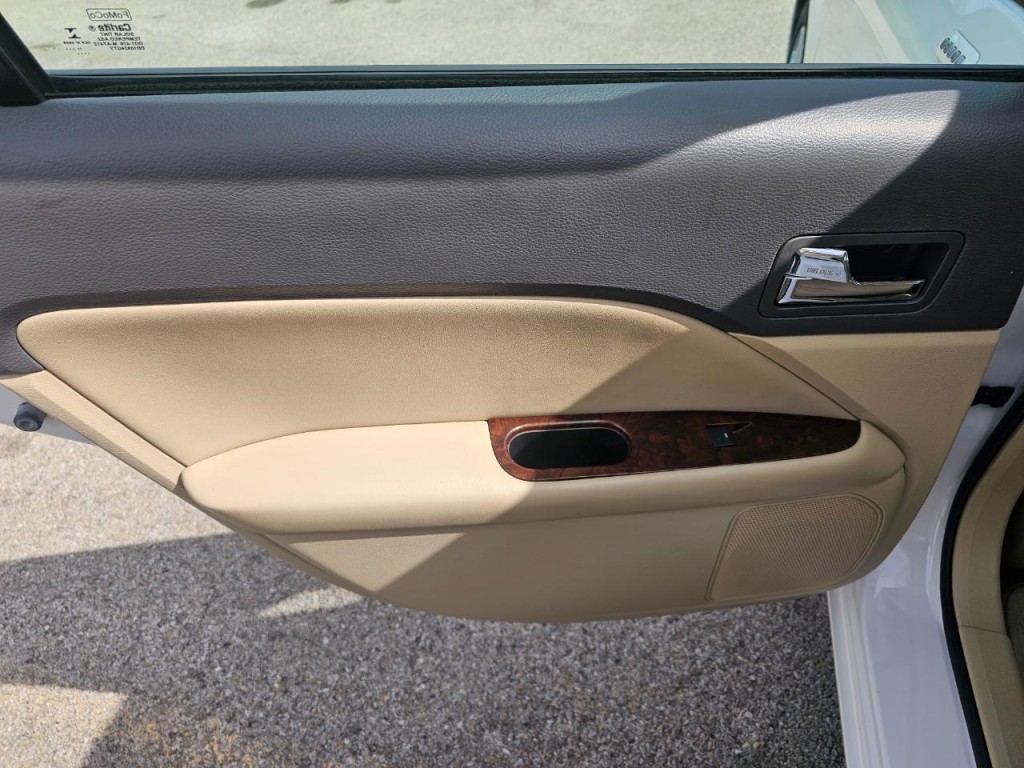 2012 Ford Fusion Image 20