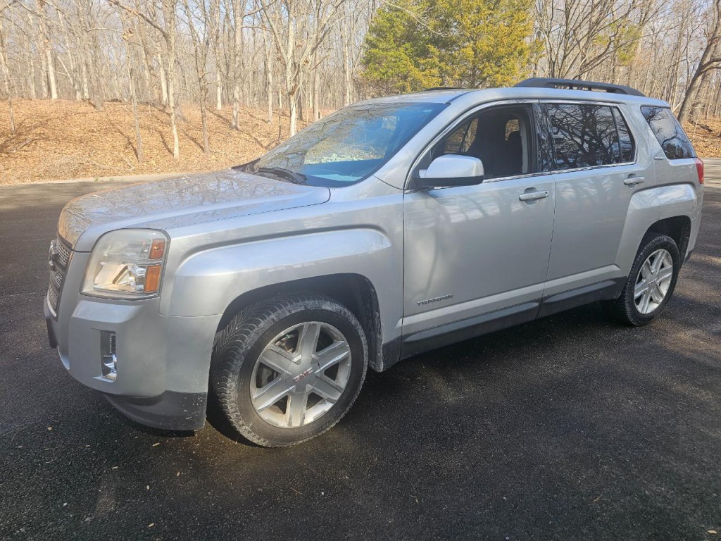 2011 GMC Terrain Image 4