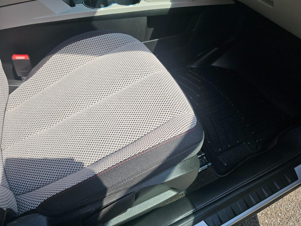 2011 GMC Terrain Image 17