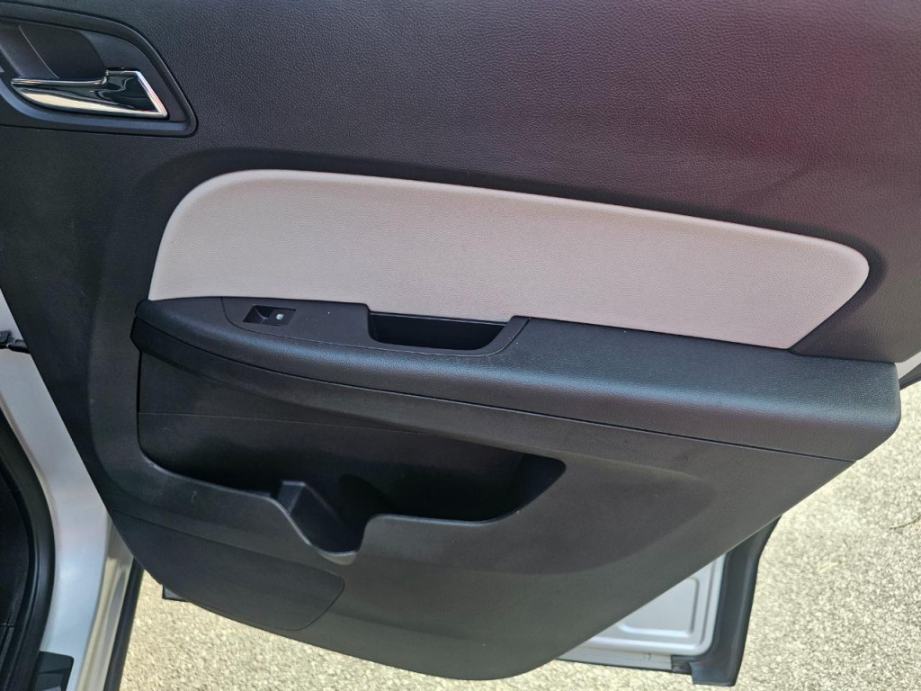 2011 GMC Terrain Image 18