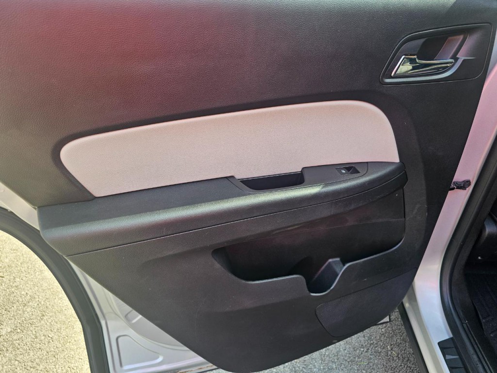 2011 GMC Terrain Image 22