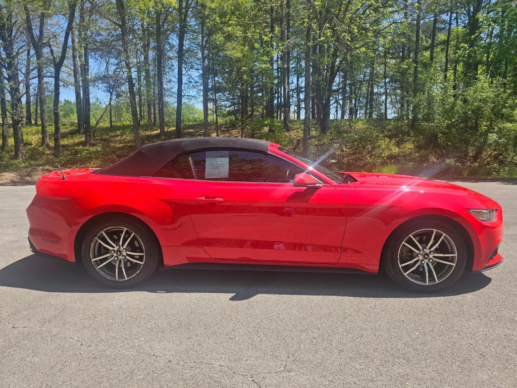 2016 Ford Mustang Image 4