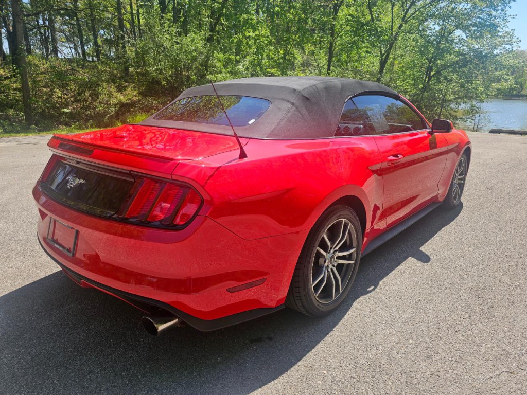 2016 Ford Mustang Image 6