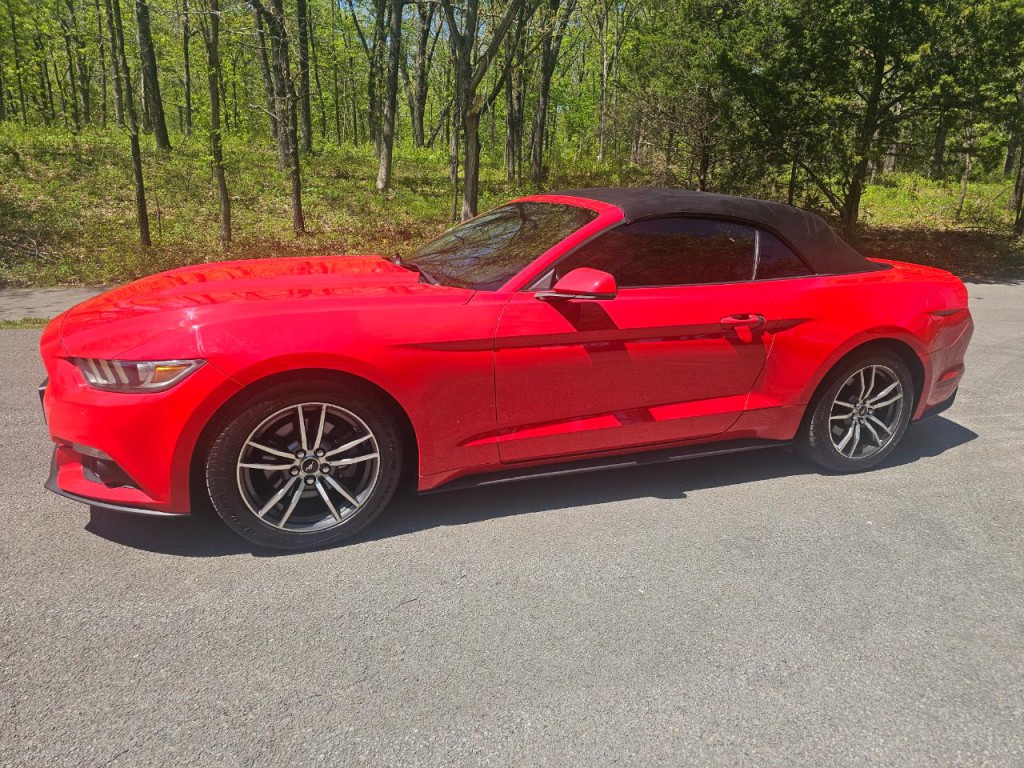 2016 Ford Mustang Image 11
