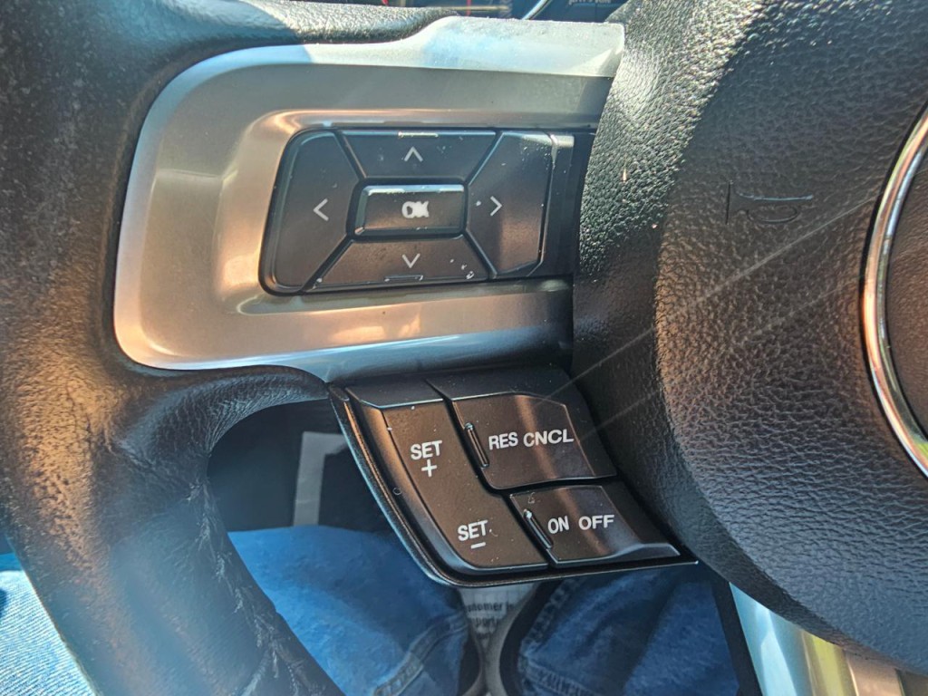 2016 Ford Mustang Image 31