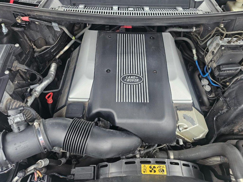 2004 Land Rover Range Rover Image 28