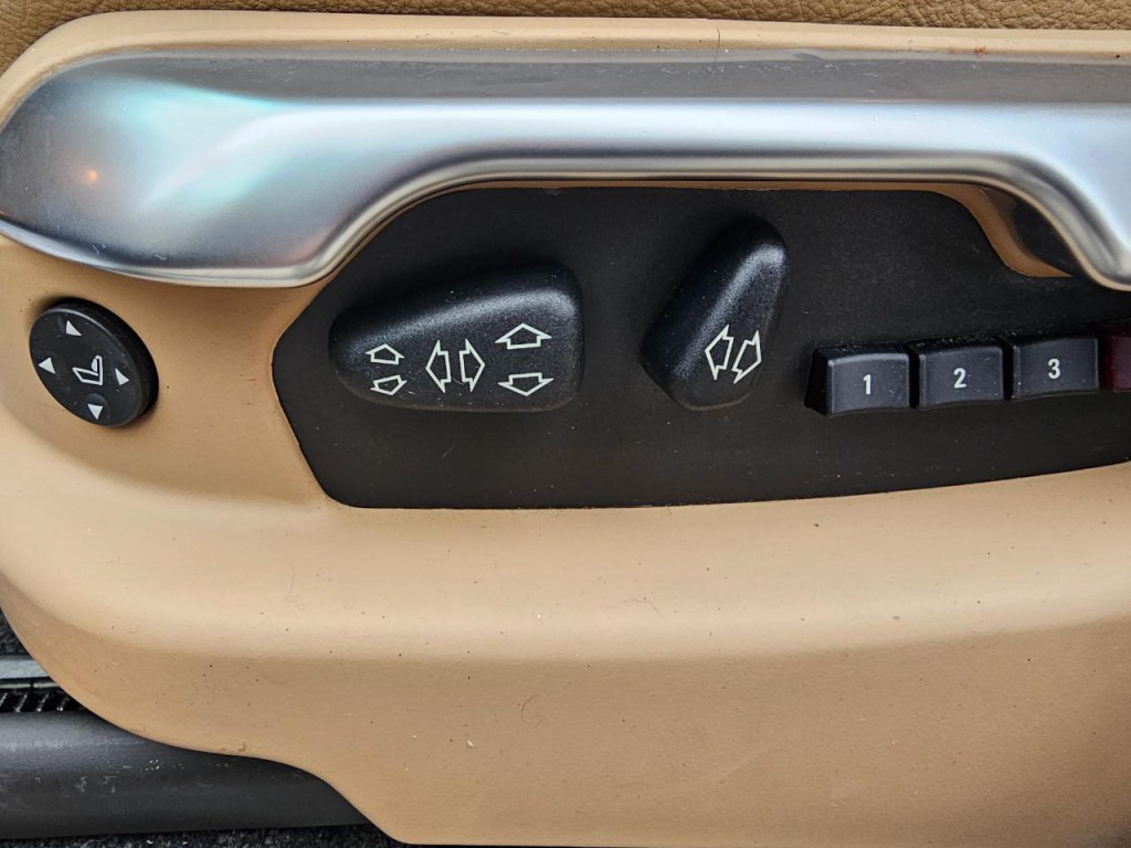 2004 Land Rover Range Rover Image 31