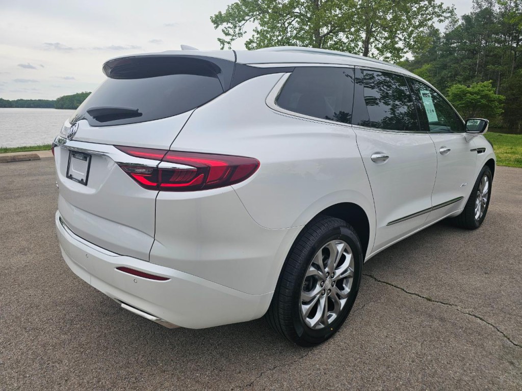 2021 Buick Enclave Image 6