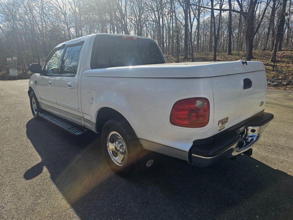 2001 Ford F-150 Image 8
