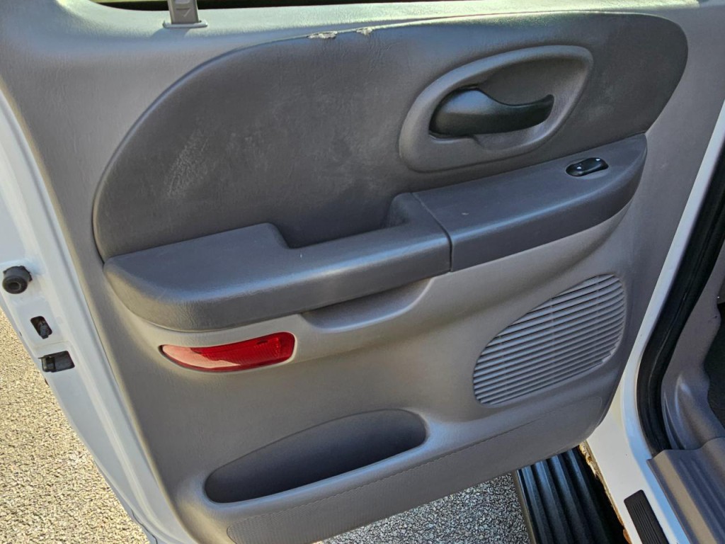 2001 Ford F-150 Image 22