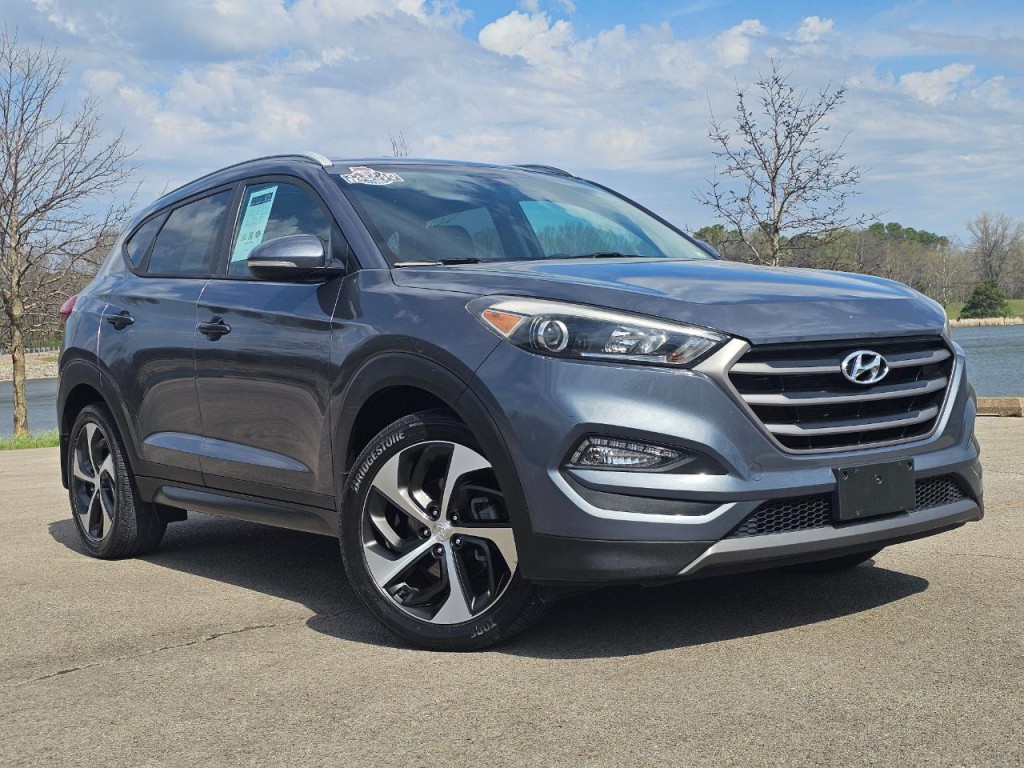 2016 Hyundai Tucson Image 1
