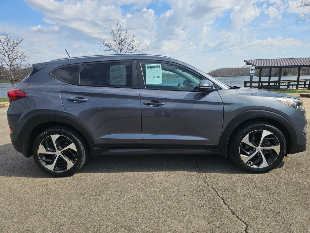 2016 Hyundai Tucson Image 4