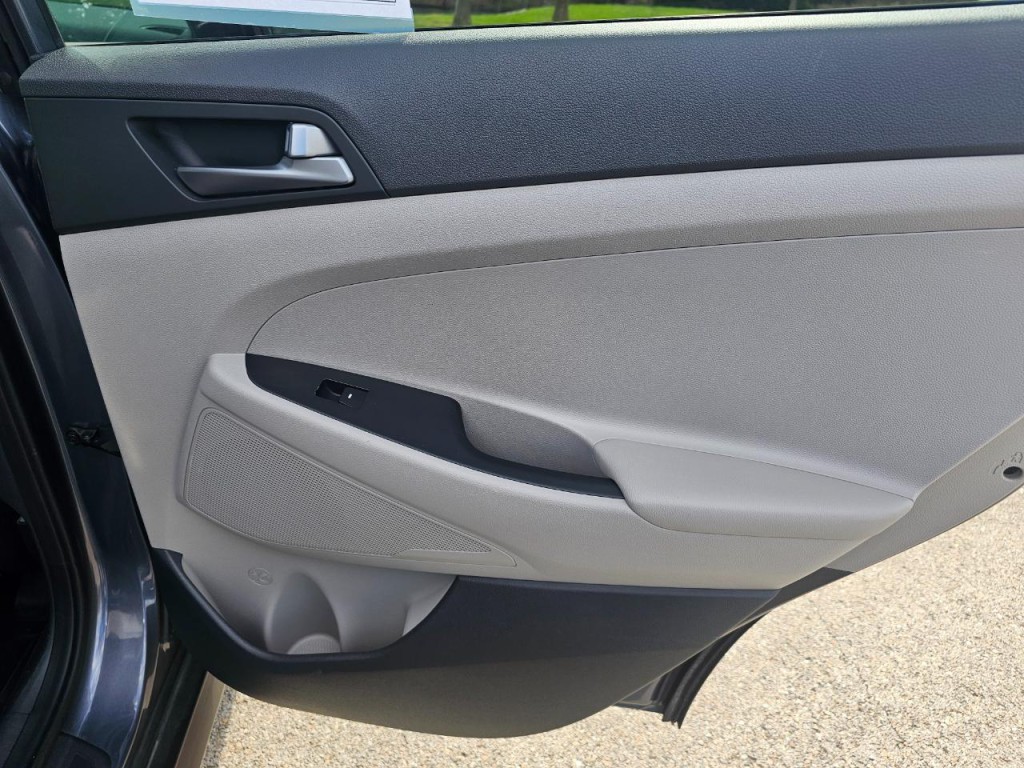 2016 Hyundai Tucson Image 19