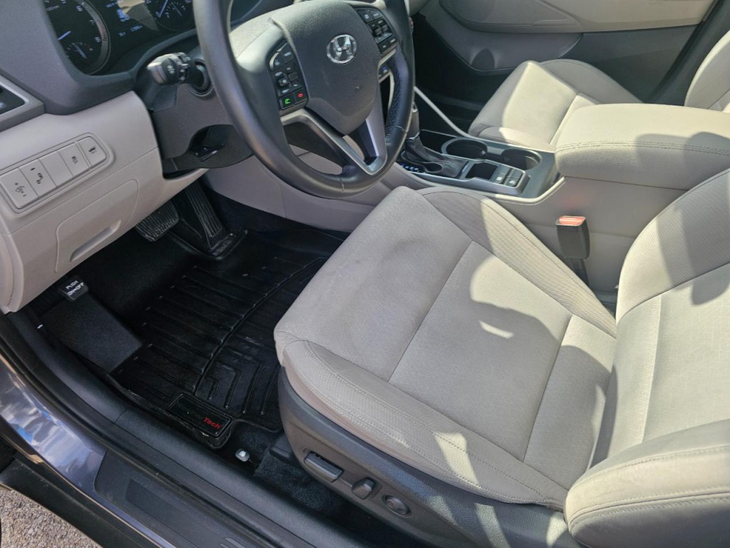 2016 Hyundai Tucson Image 24