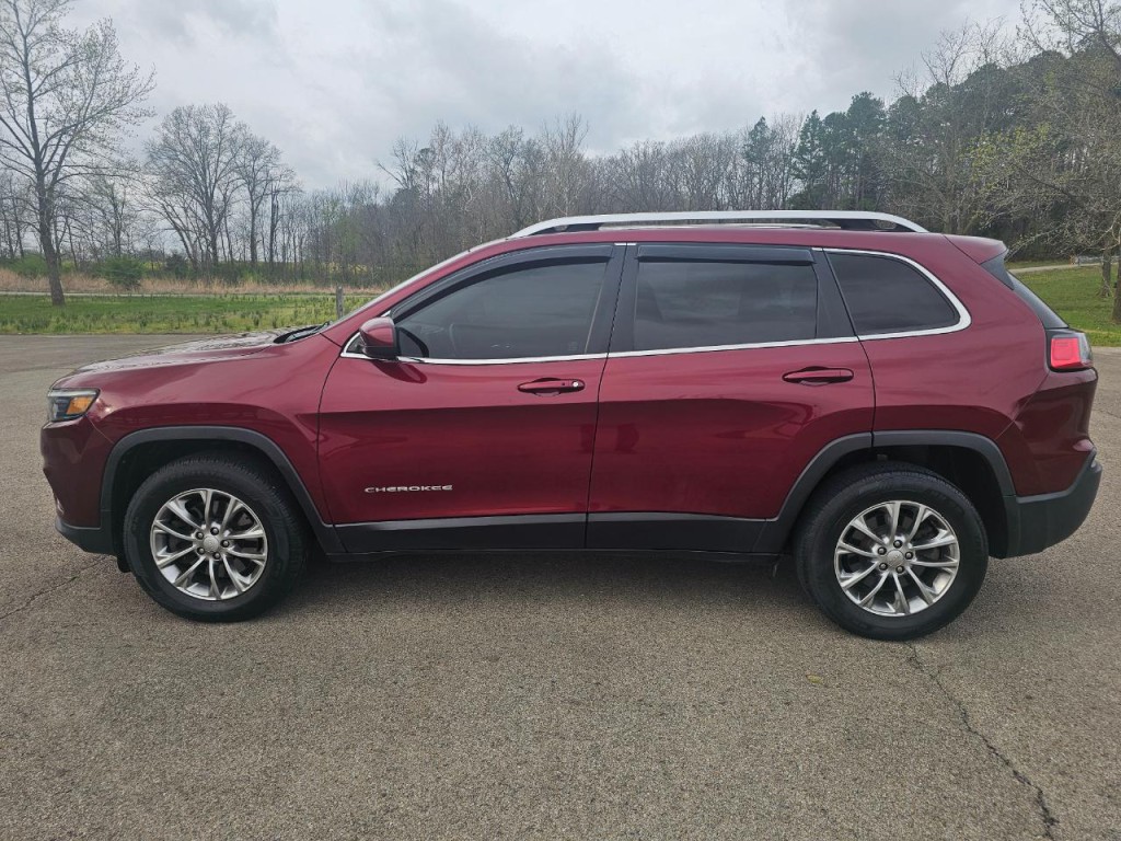 2019 Jeep Cherokee Image 10