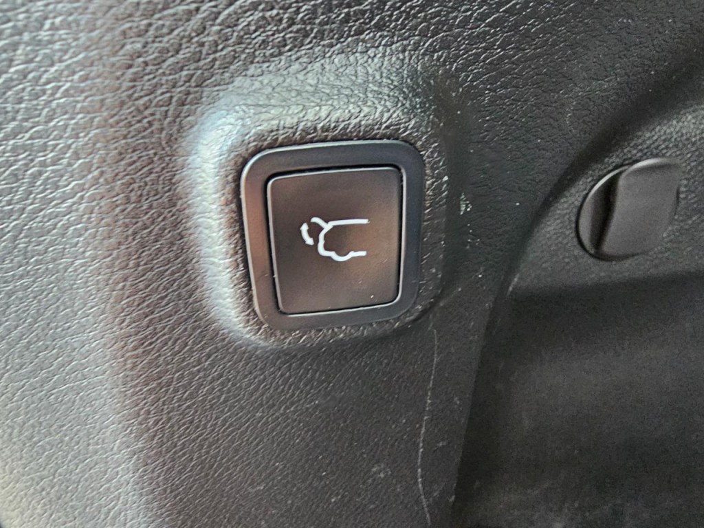 2019 Jeep Cherokee Image 23