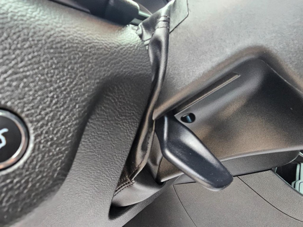 2019 Jeep Cherokee Image 34