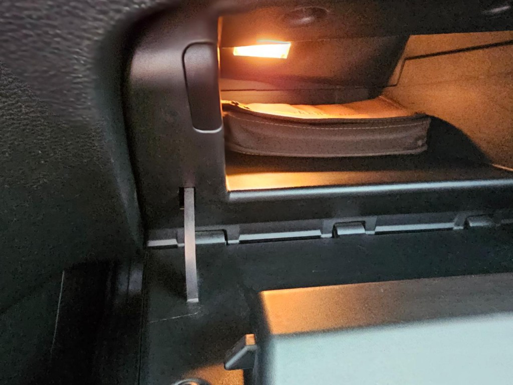 2019 Jeep Cherokee Image 44