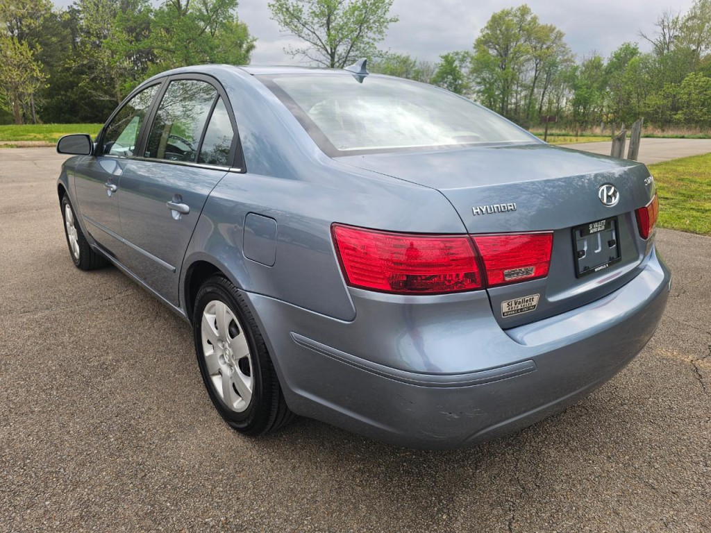 2009 Hyundai Sonata Image 8