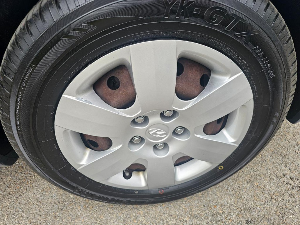 2009 Hyundai Sonata Image 15