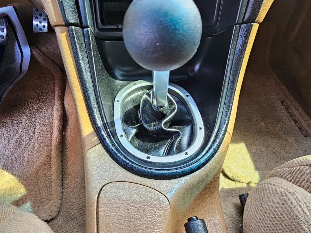 1995 Ford Mustang Image 36