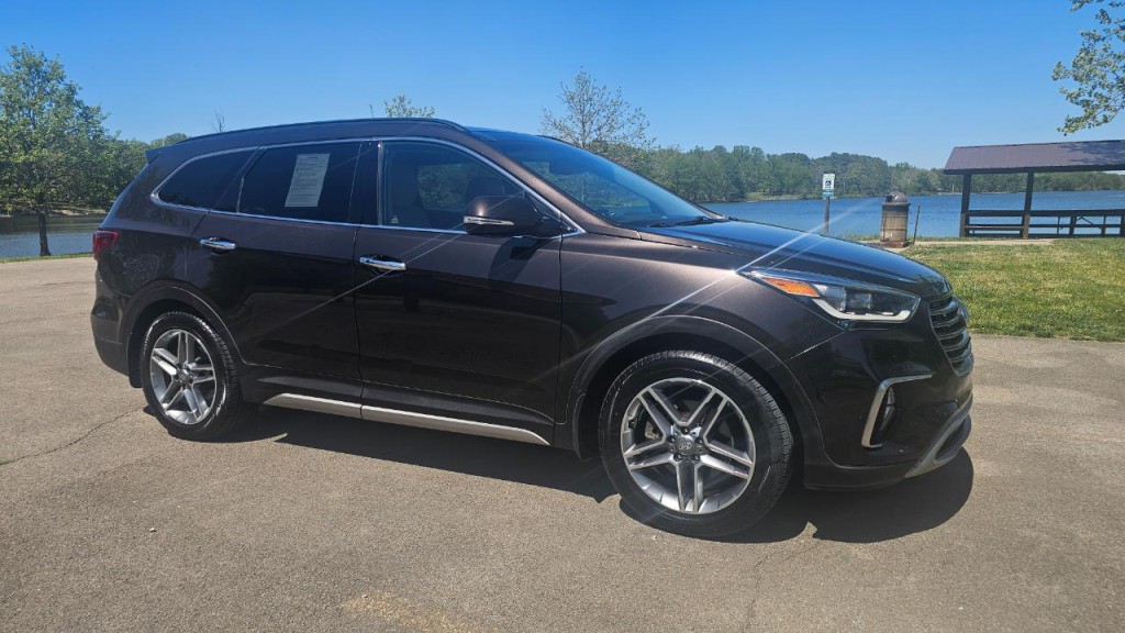 2019 Hyundai Santa Fe Image 3