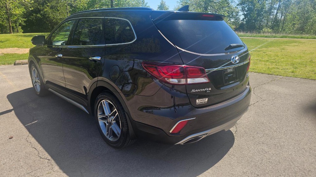 2019 Hyundai Santa Fe Image 8