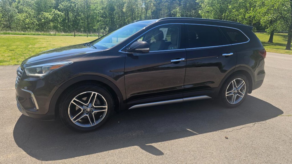 2019 Hyundai Santa Fe Image 11