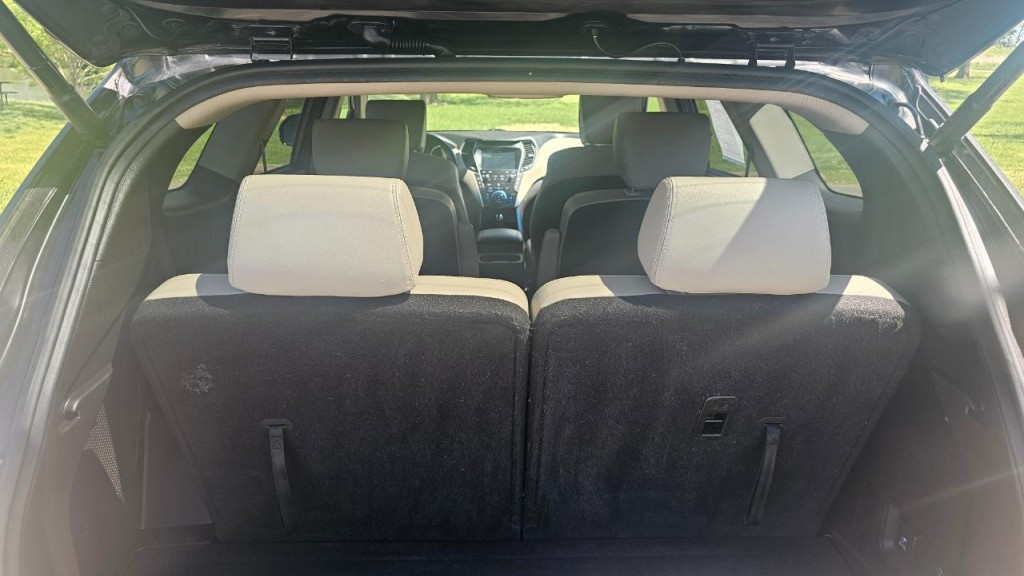 2019 Hyundai Santa Fe Image 21