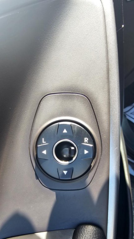 2019 Hyundai Santa Fe Image 32