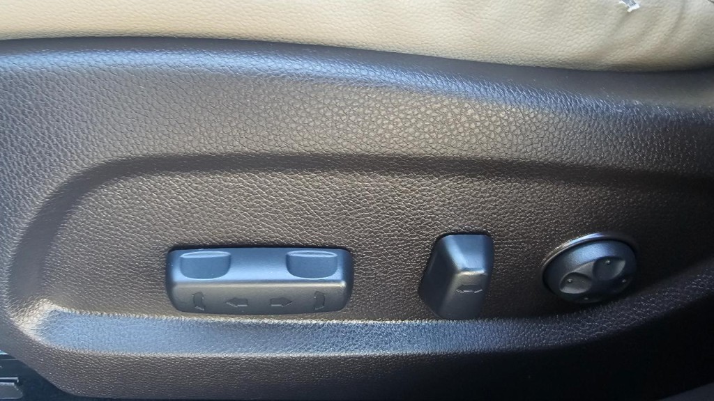 2019 Hyundai Santa Fe Image 35