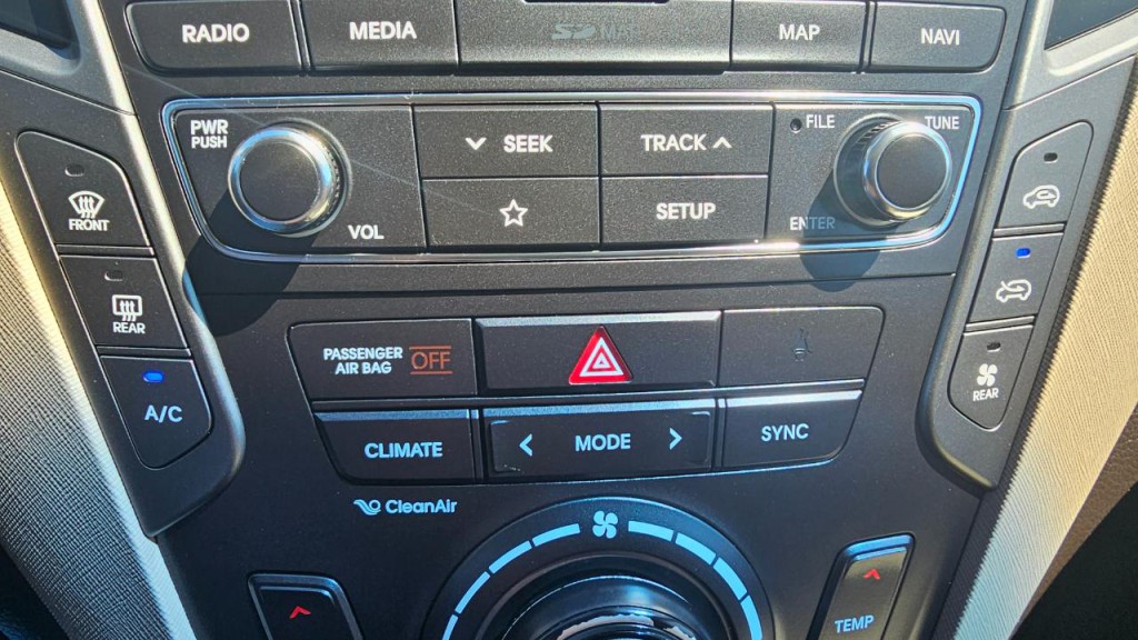 2019 Hyundai Santa Fe Image 48