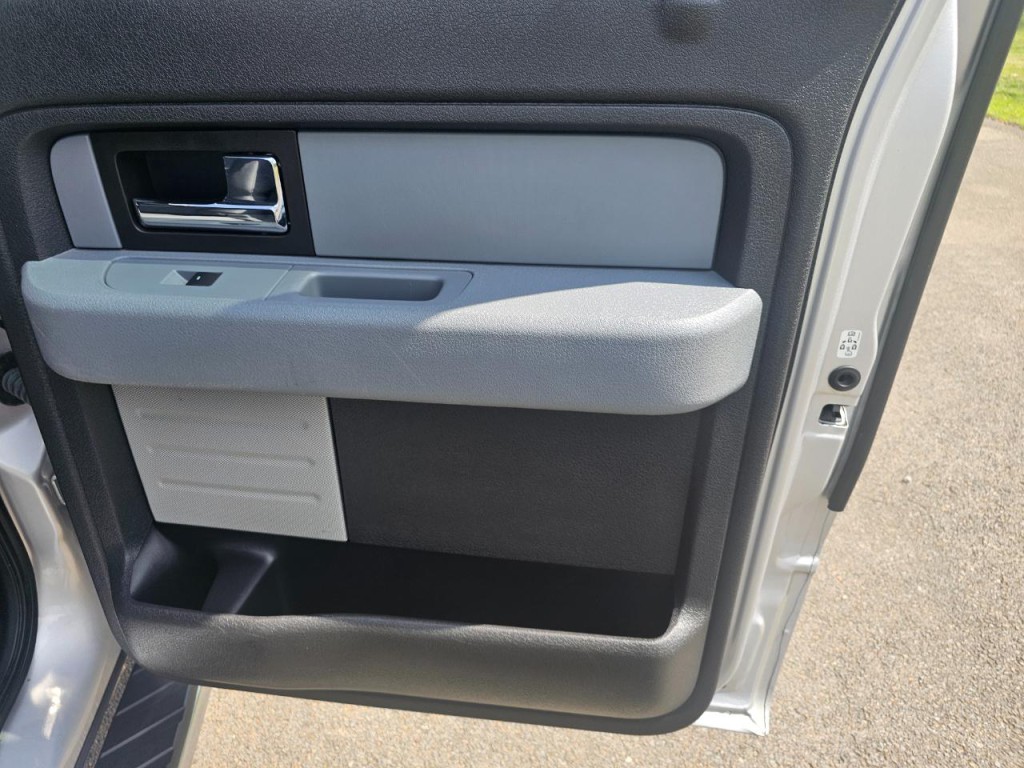 2014 Ford F-150 Image 19