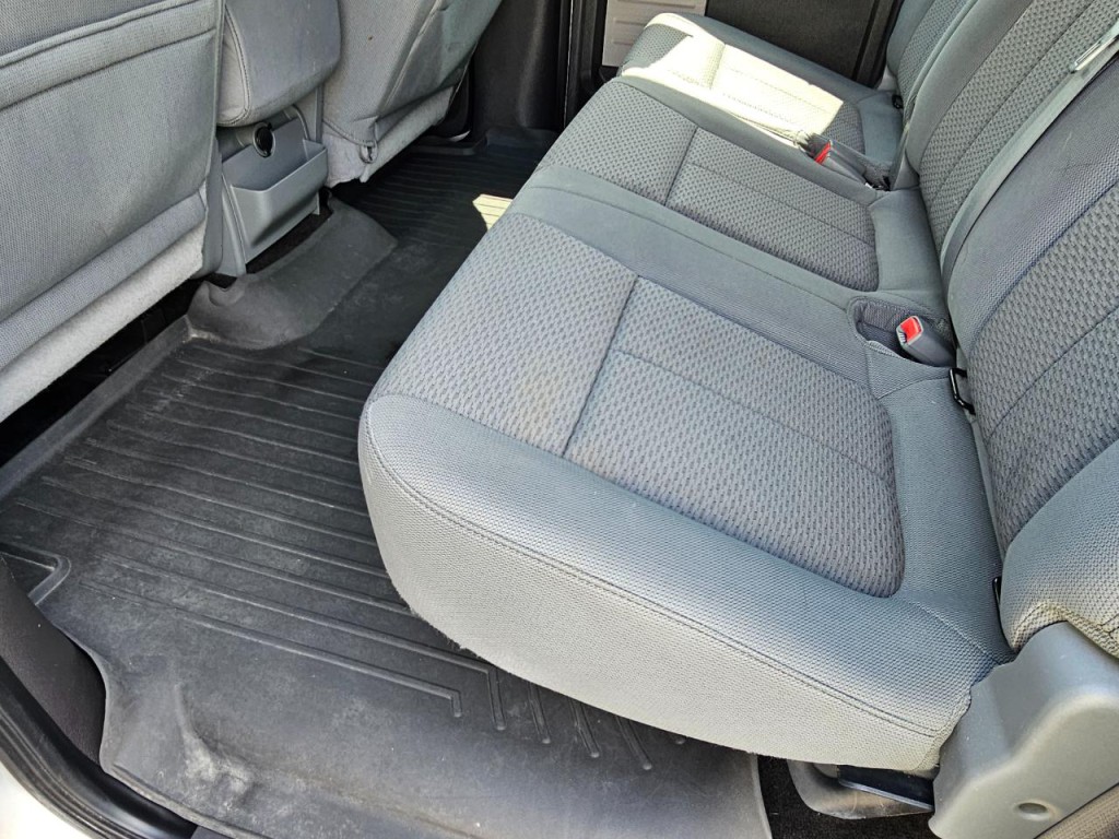 2014 Ford F-150 Image 24