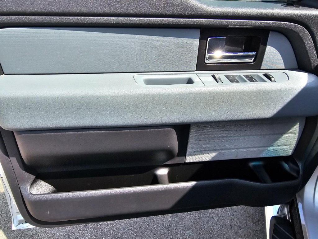 2014 Ford F-150 Image 25