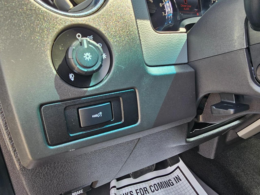 2014 Ford F-150 Image 33