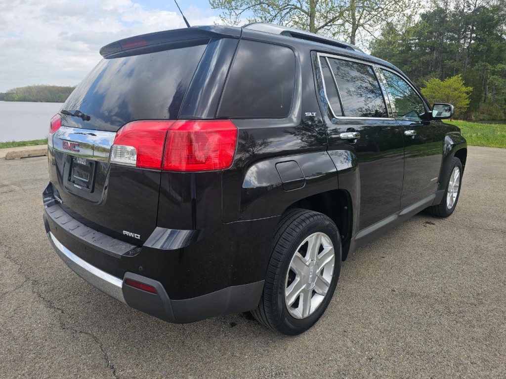 2011 GMC Terrain Image 6
