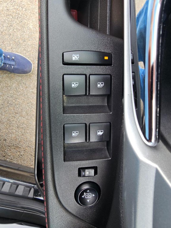 2011 GMC Terrain Image 32