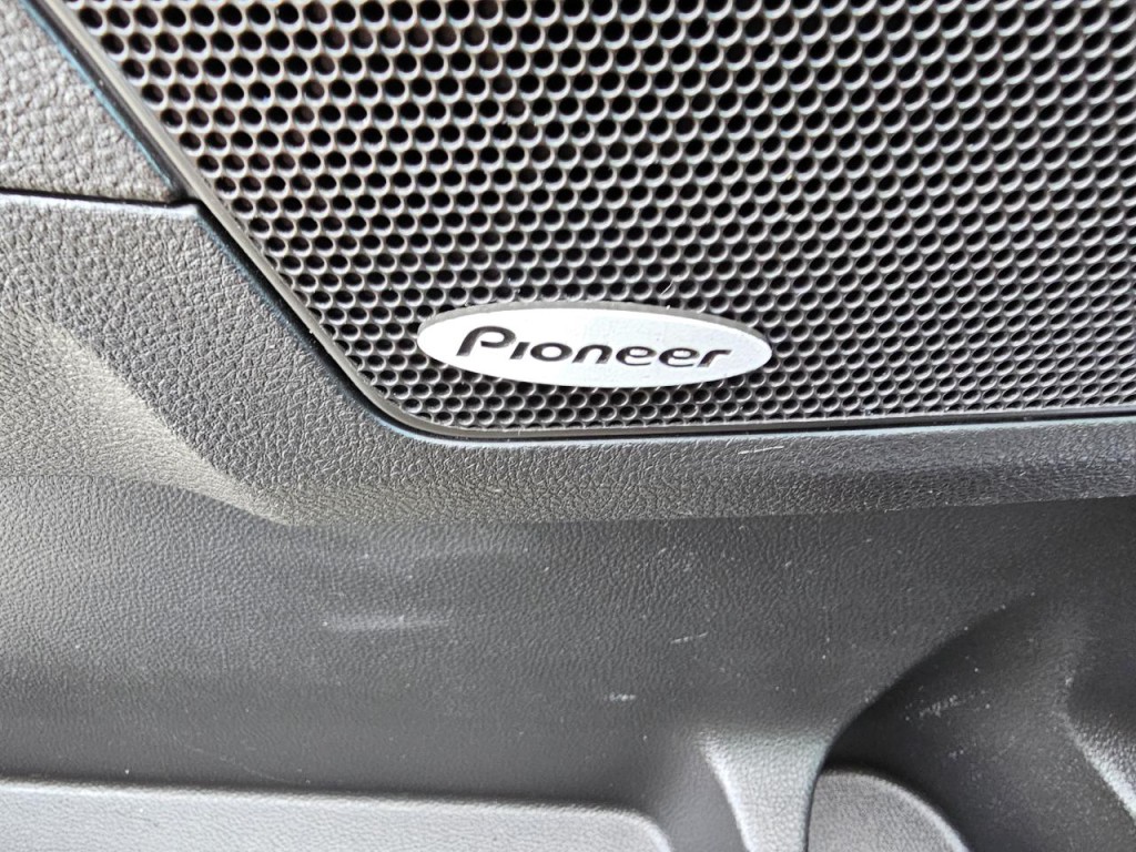 2011 GMC Terrain Image 33