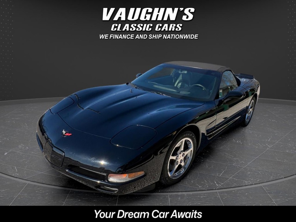2004 Chevrolet Corvette Image 11