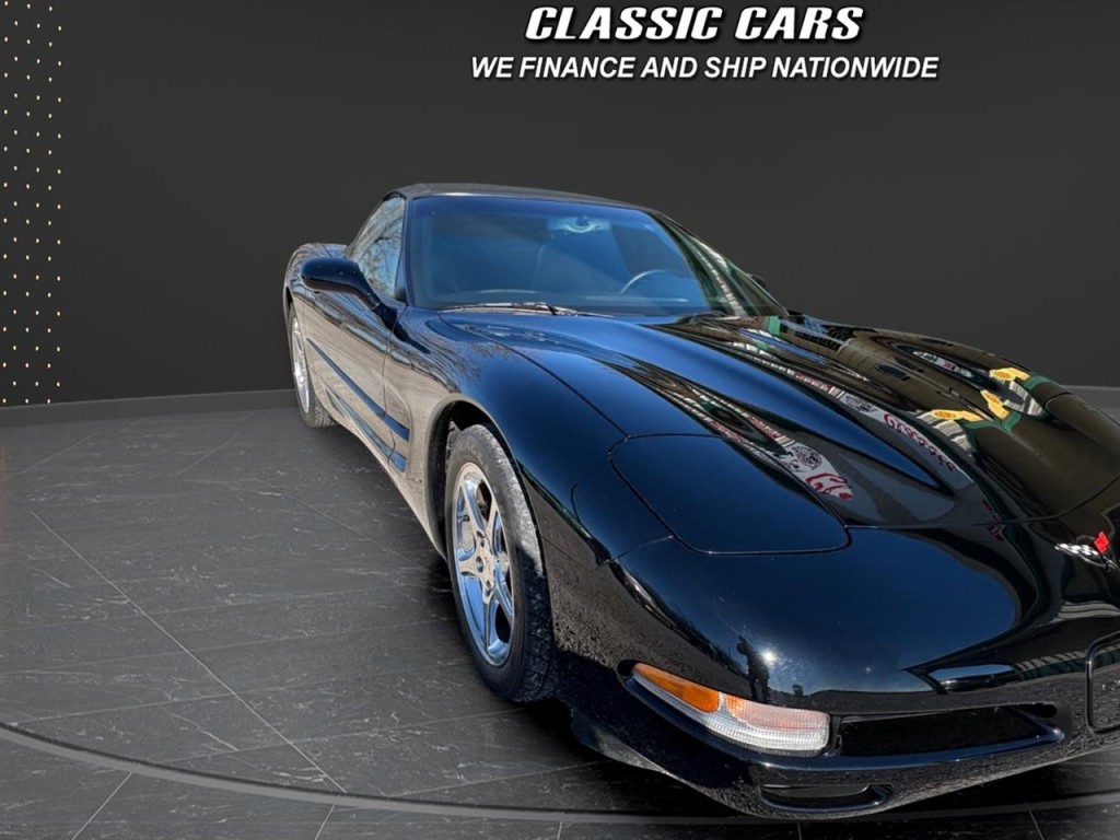 2004 Chevrolet Corvette Image 15