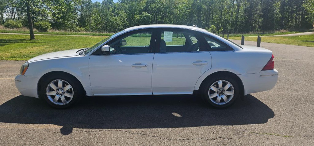 2007 Ford Five Hundred Image 10