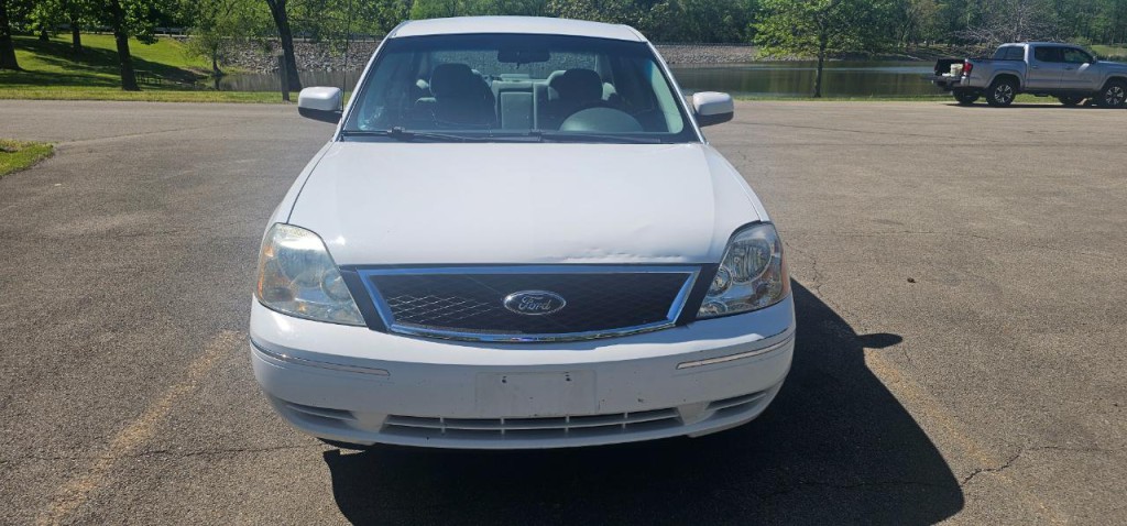 2007 Ford Five Hundred Image 13