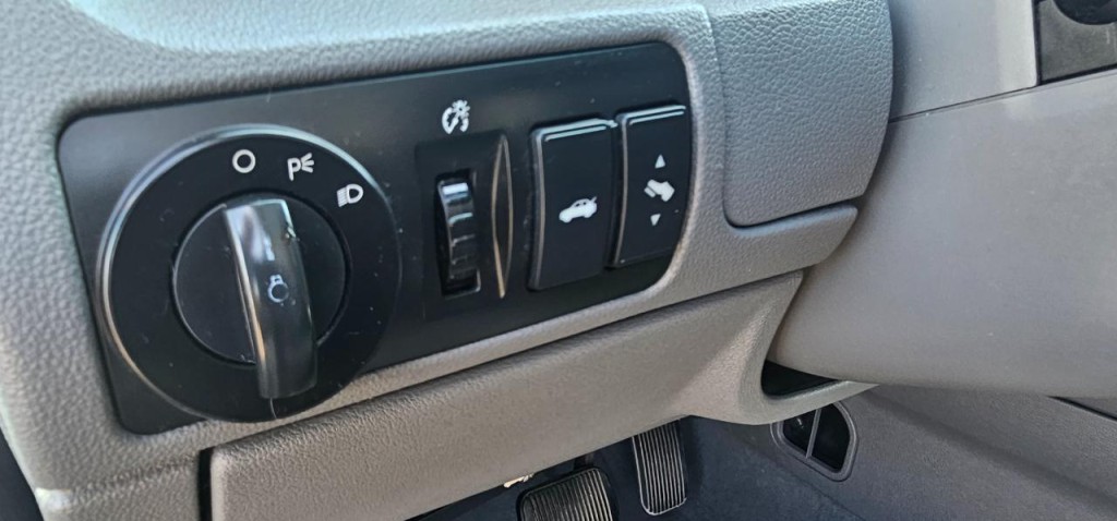 2007 Ford Five Hundred Image 31