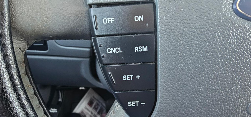 2007 Ford Five Hundred Image 33