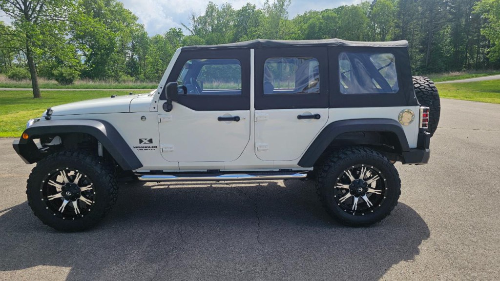 2008 Jeep Wrangler Image 10