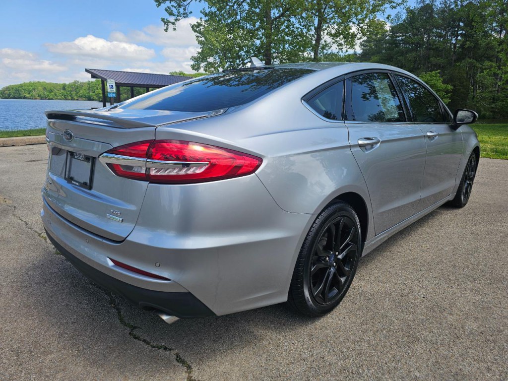 2020 Ford Fusion Image 6